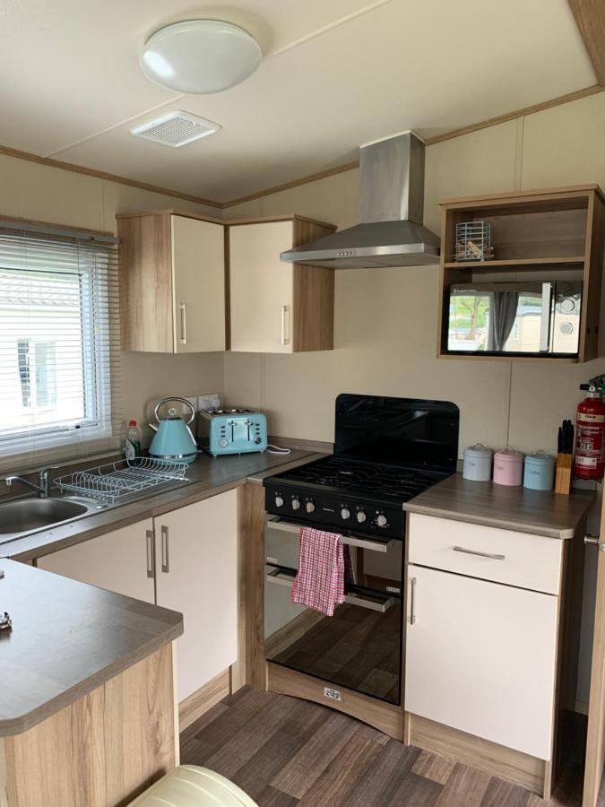 Newquay Bay Porth Caravan - 6 Berth Exterior photo