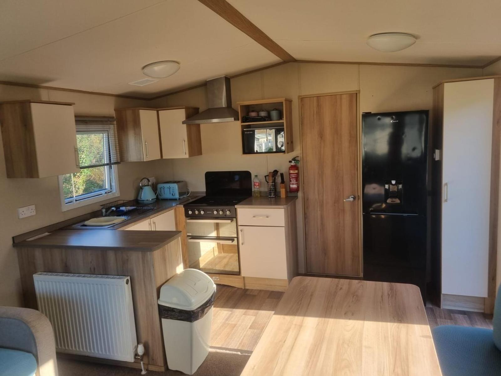 Newquay Bay Porth Caravan - 6 Berth Exterior photo